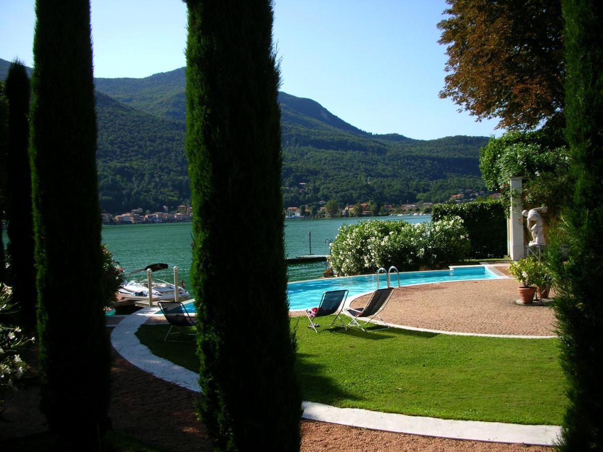 Ville Lago Lugano Porto Ceresio Buitenkant foto