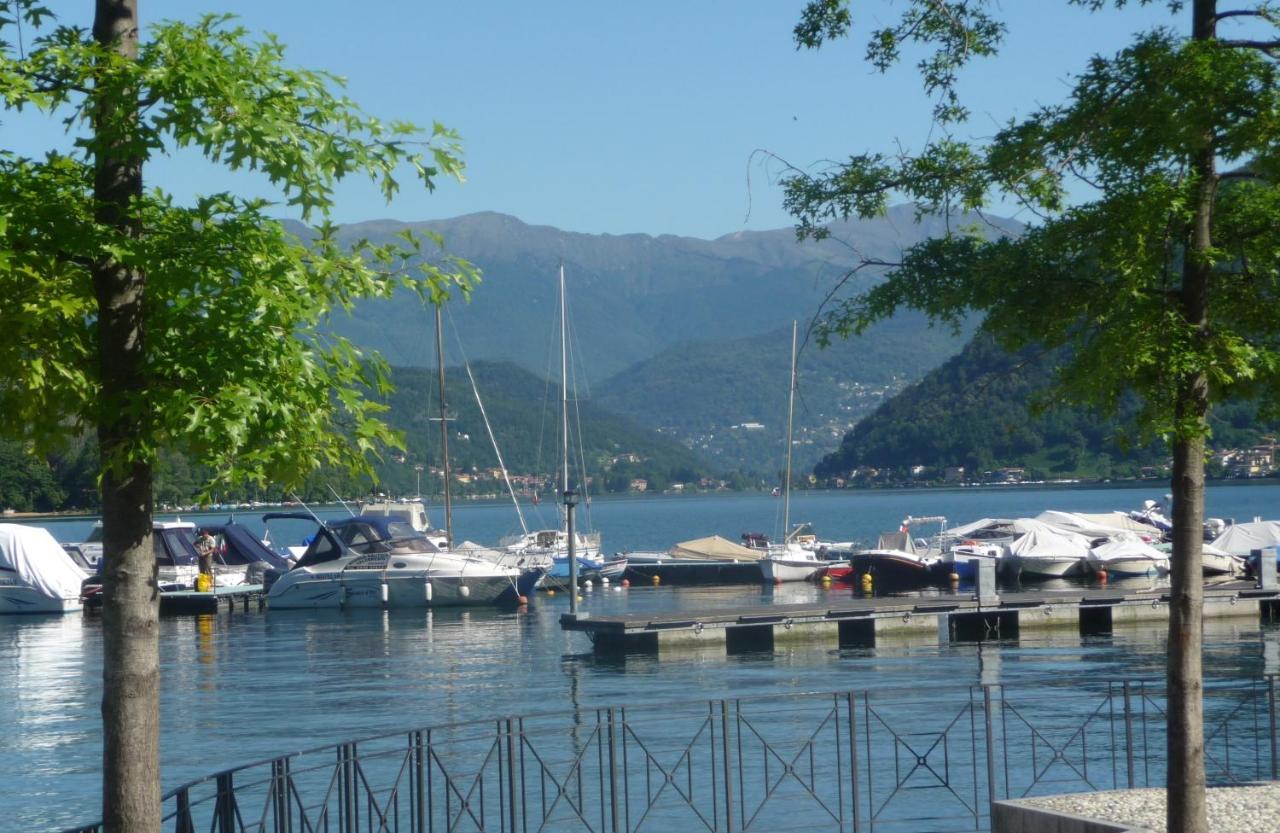 Ville Lago Lugano Porto Ceresio Buitenkant foto