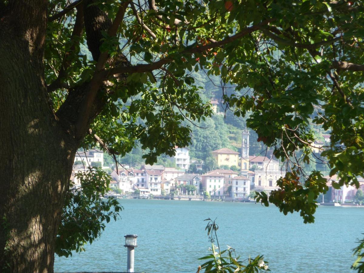 Ville Lago Lugano Porto Ceresio Buitenkant foto